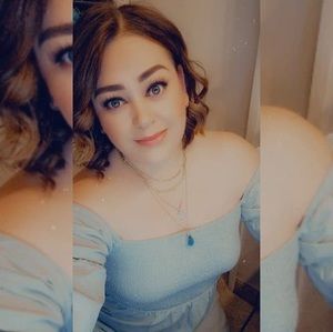 Meet your Posher, Leika